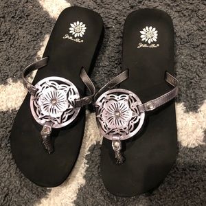 Yellow box flip flop